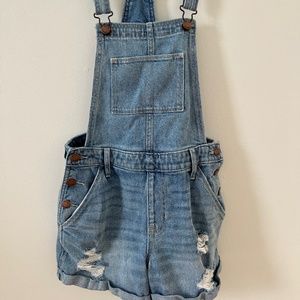 Hollister High Rise Mom Short Overalls